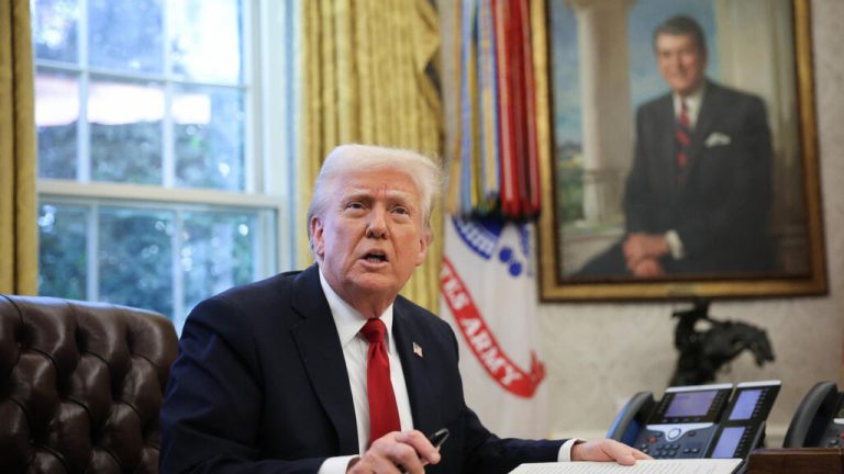 Medida “errónea”: Europa rechaza el nuevo anuncio de aranceles de Donald Trump