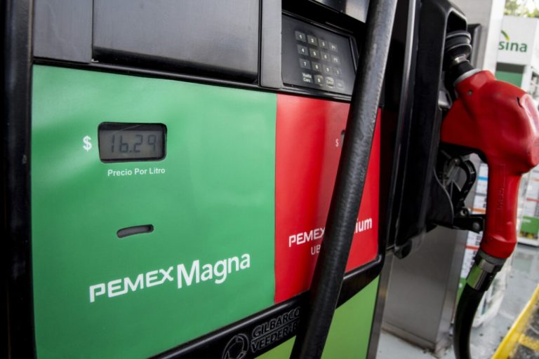Hacienda regresa el subsidio a la gasolina Magna