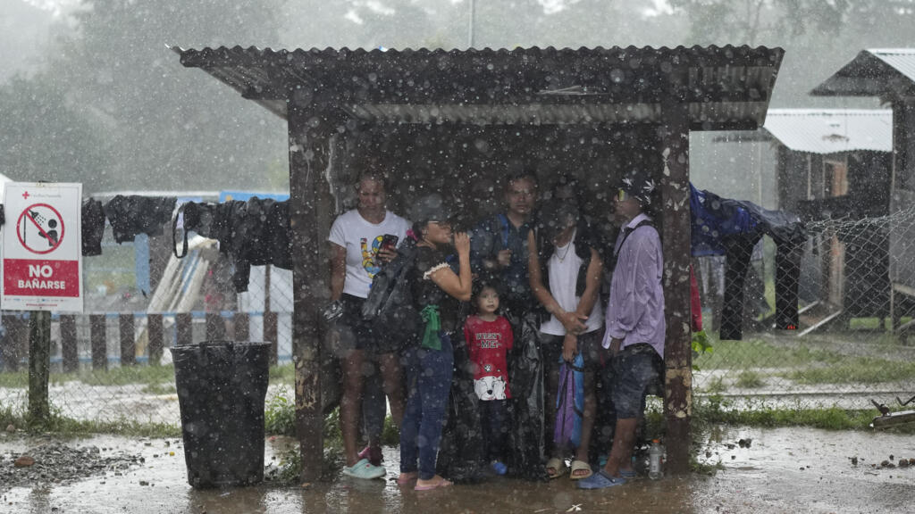 ¿Se cierra el Tapón del Darién? Panamá anuncia clausura de centros migratorios en la selva