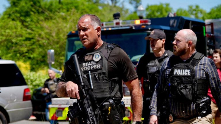 Al menos dos muertos y cinco heridos en un tiroteo en la Universidad Estatal de Florida