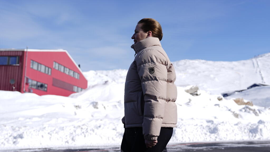 La primera ministra danesa visita Groenlandia en plena apuesta de Trump por el control del Ártico