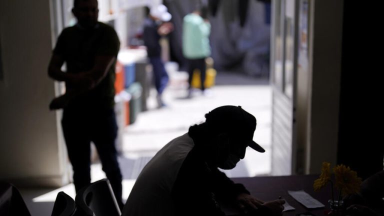 Apatridia de facto: el nuevo temor de nicaragüenses dentro y fuera de su país