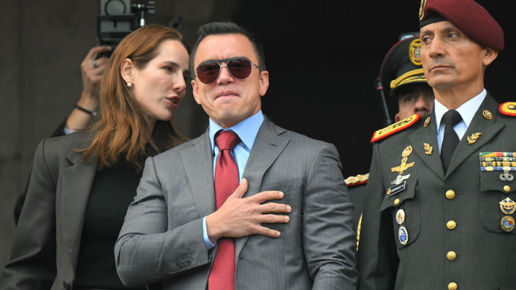 Ecuador en "alerta máxima" tras advertencia militar sobre posibles atentados contra el presidente Noboa