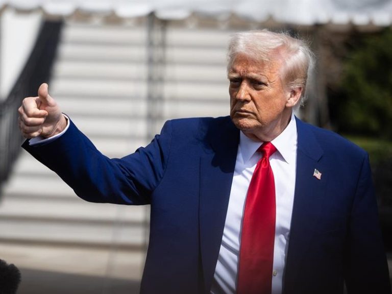 Trump defiende aranceles pese a pÃ©rdidas en los mercados globales