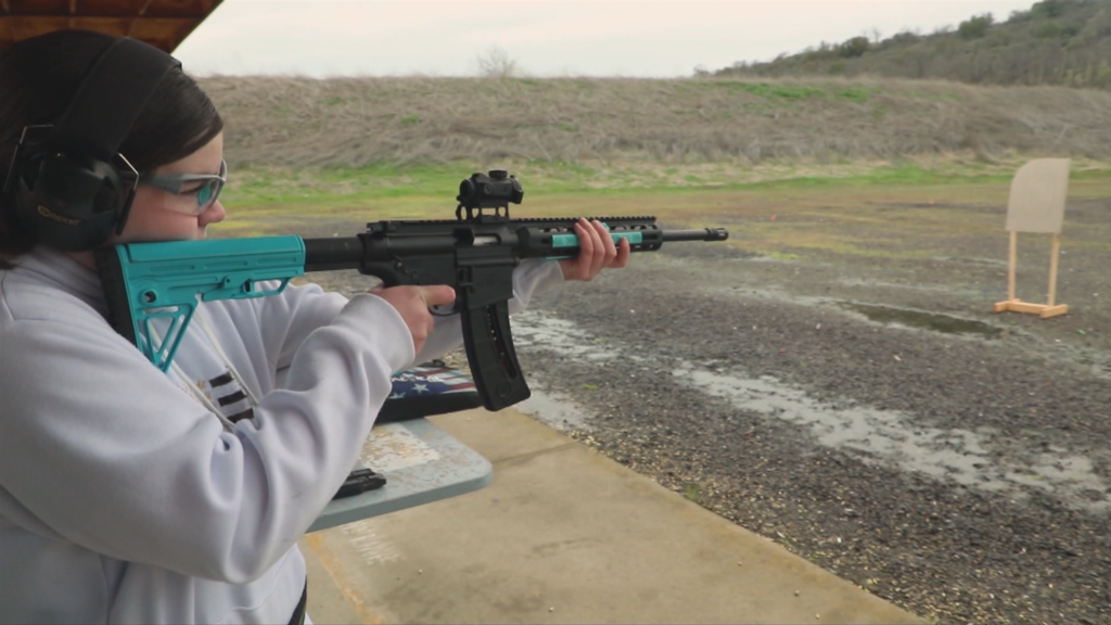 Los niños, un blanco atractivo para los fabricantes de armas en EE. UU.