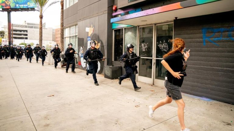 Trump no cede ante Los Ángeles e intensifica las redadas migratorias en EE. UU.