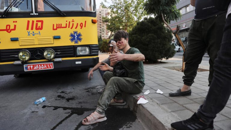 En imágenes: Israel ataca Irán, mata a parte de su cúpula militar y prepara una ofensiva “larga”