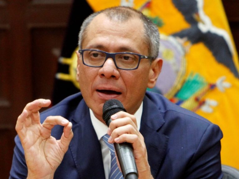 Condenan a Jorge Glas a 13 años por corrupción