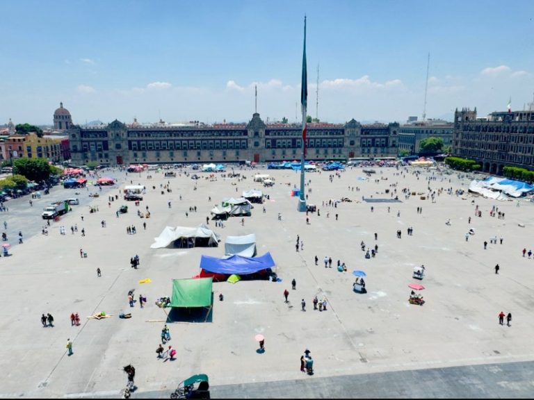 Maestros de la CNTE levantan paro pero advierten que volverán más organizados